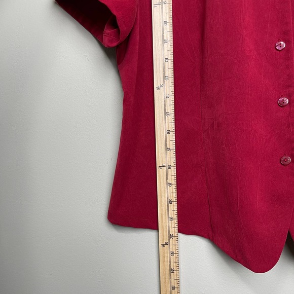 Vintage Laura Scott Pretty Silky Red Button Up Short Sleeve Collared Blouse - Picture 4 of 5